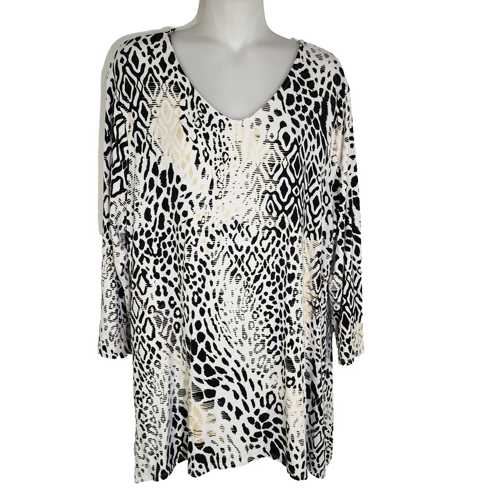 Chico's Women's Top Size XL Animal Print Sharkbite 3/4 Sleeve Pullover V Neck
